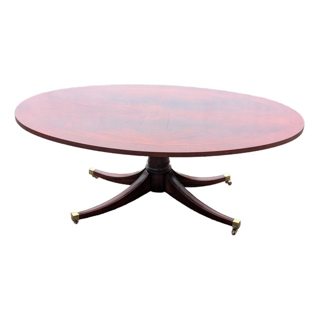 Vintage Duncan Phyfe Coffee Table W/ Pedestal Base on Casters For Sale
