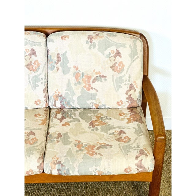 1960s Danish Bench in Teak and Floral Fabric from Dyrlund, 1960s For Sale - Image 5 of 18