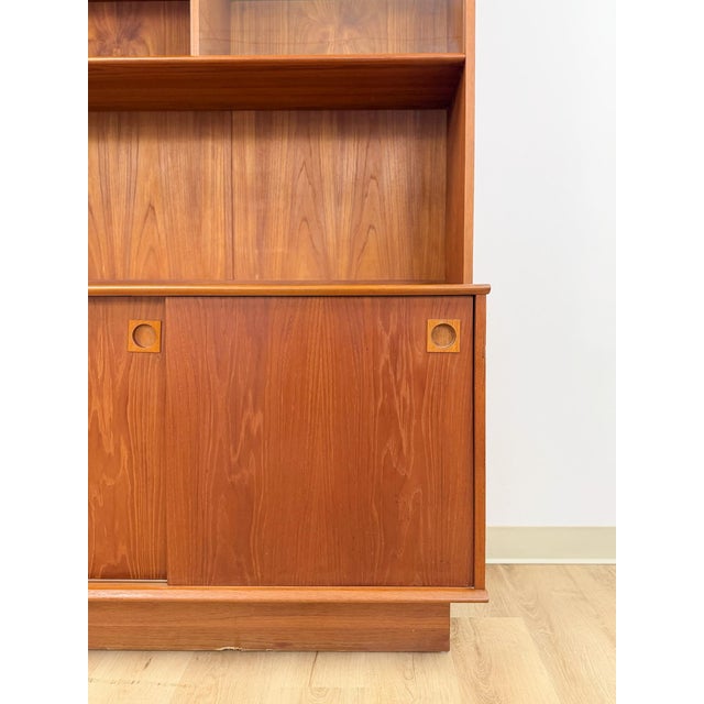 MCM Teak 2 Piece China Cabinet Sliding Doors Shelves Vintage Buffet Storage For Sale In Tampa - Image 6 of 17