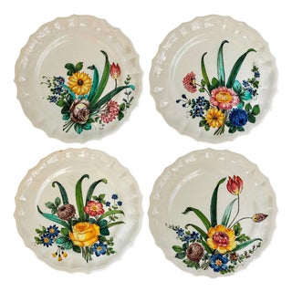 Antique Cantagalli Italian Renaissance Majolica Hand-Painted Floral Plates - Set of 4 For Sale