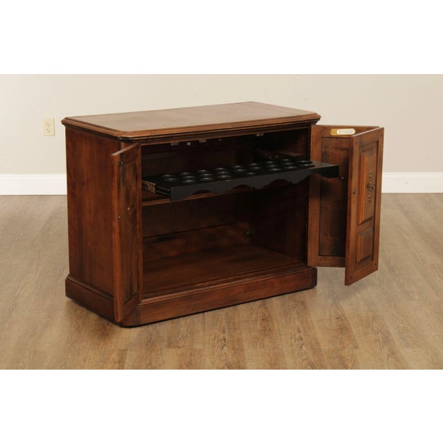 Traditional Vintage Temple Stuart Maple Flip-Top Server Bar For Sale - Image 3 of 13