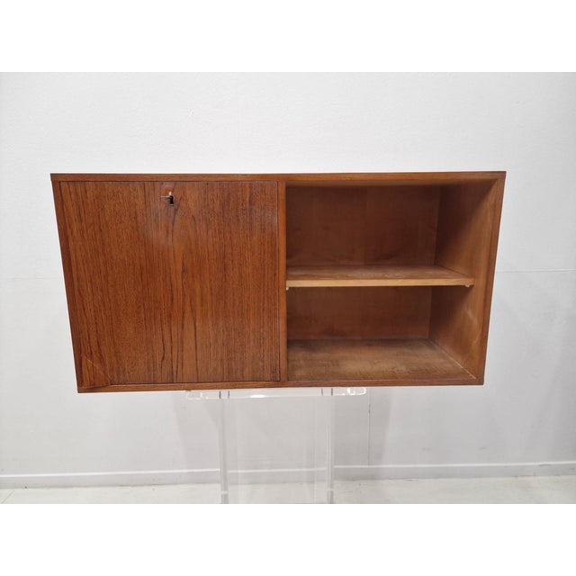 Large Mid-Century Modern Italian Modular Wall Unit in Teak, Black Lacquered Metal and Brass, 1960s For Sale - Image 16 of 18
