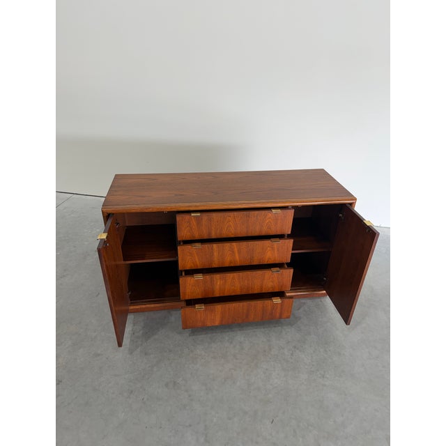1970s Stanley 1970’s Petite Credenza For Sale - Image 5 of 9