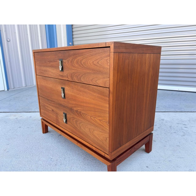 1960s 1960s Mid Century Walnut Chest of Drawers by John Keal for Brown Saltman For Sale - Image 5 of 13
