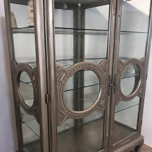 Rustic European Vintage Italian Ornate Wood Silver Gilt Glass Display Cabinet Vitrine For Sale - Image 3 of 6