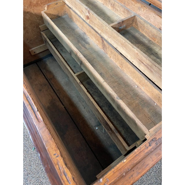 Early 20th Century Antique Hand Crafted Lift Top Carpenters Storage Chest For Sale - Image 10 of 13