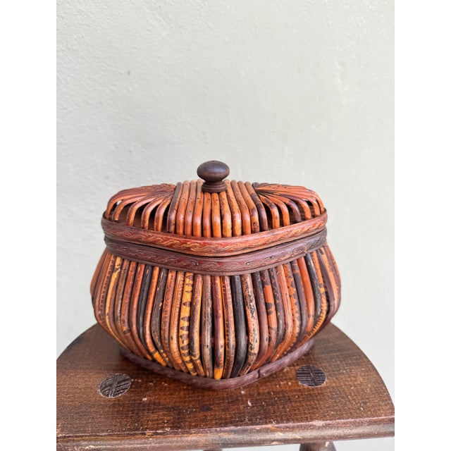 Vintage Bamboo Cane Jewelry Box With Fan Lid — Boho Asian Chinoiserie Style For Sale In Miami - Image 6 of 7