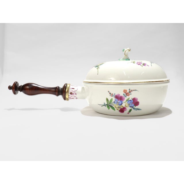Early 19th Century Antique Marcolini Period Meissen Porcelain Floral Bordeleau or Chamber Pot For Sale - Image 5 of 14