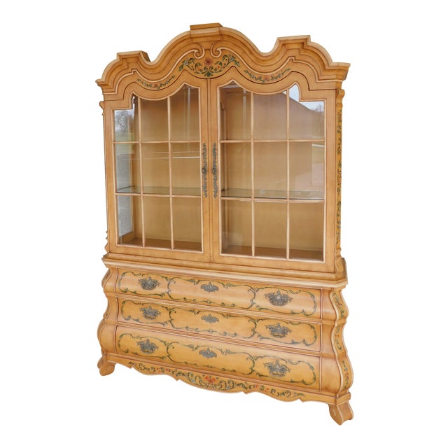 Henredon Vienesse Collection Paint Decorated 2pc Lighted Chairish