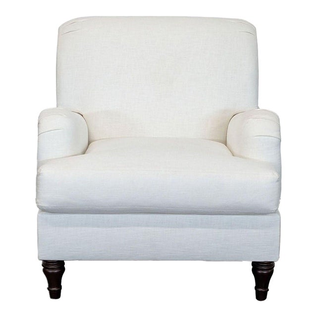Pottery Barn Classic White Lounge Chair – Comfortable Upholstered Armchair For Sale