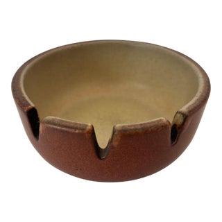 Vintage Mid-Century Modern Brown Ceramic Ashtray by Edith Heath For Sale