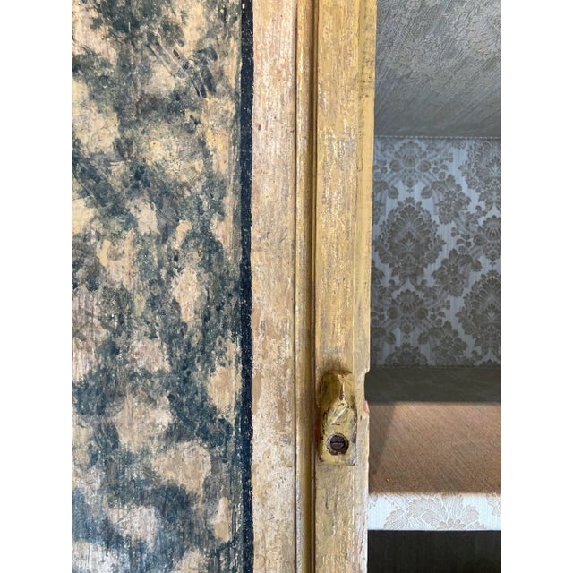 Paint Antique Italian Renaissance Painted Marble Lacquer Wooden Cabinet, 1500s For Sale - Image 7 of 18