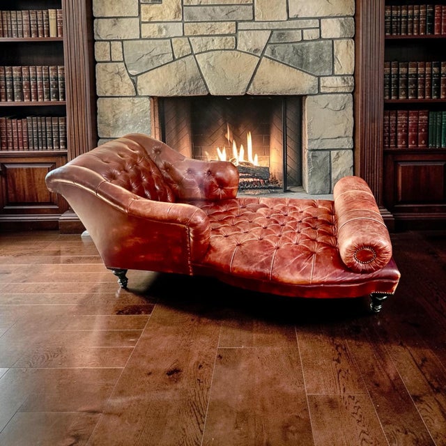 Stunning chaise from the iconic and covetable George Smith. The Aspinall chaise is handmade in England by master craftsmen...