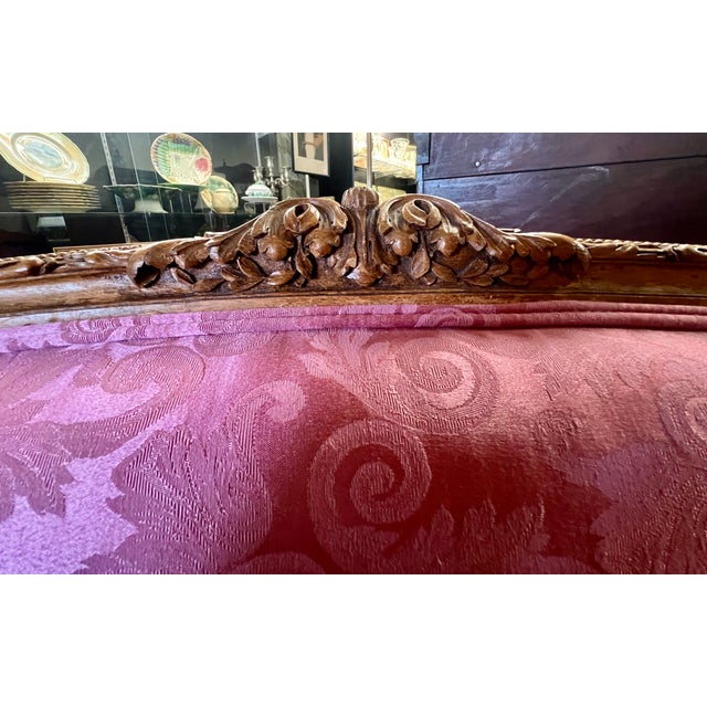 Wood 1900-1909 Turn of the Century French Walnut Settee Mauve Rose For Sale - Image 7 of 7