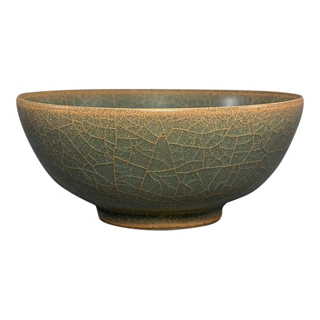 Vintage Chinese Longquan Celadon Crackle Glaze Bowl For Sale