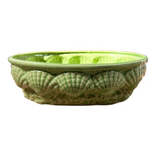Mid-20th Century Majolica Style Green Oval Ceramic Fruit Bowl / Cachepot With Seashell Motif For Sale