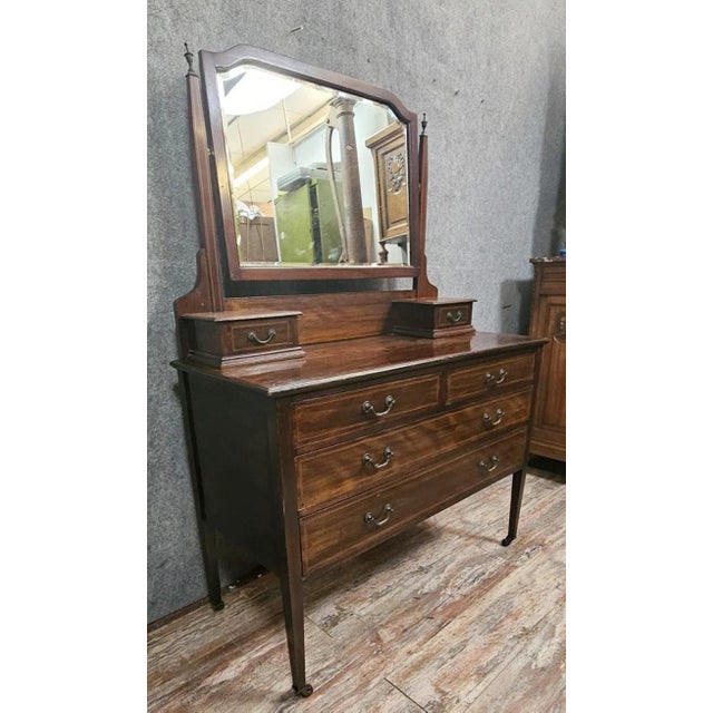 English Cheval Mirror in Mahogany For Sale - Image 6 of 9