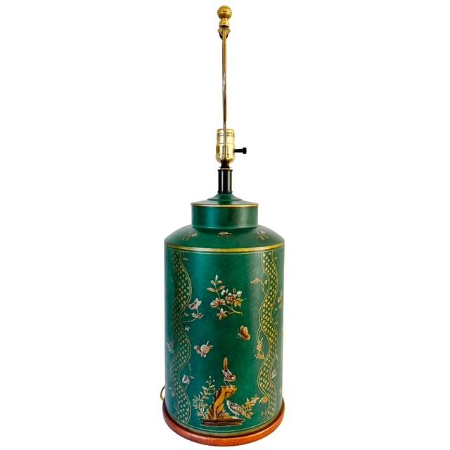 1970s Large Frederick Cooper Emerald Green Hand-Painted Green Tole Chinoiserie Table Lamps - A Pair For Sale - Image 10 of 17