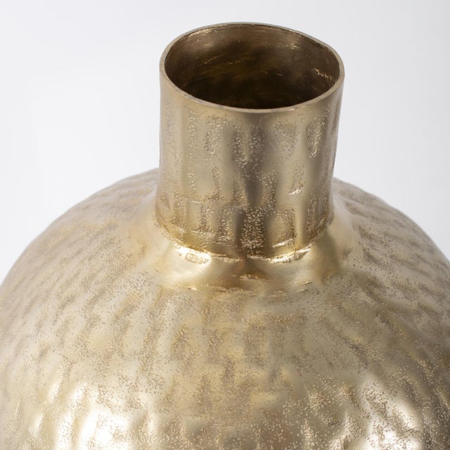 2020s Espen Straight Necked Bottle- Medium For Sale - Image 5 of 9