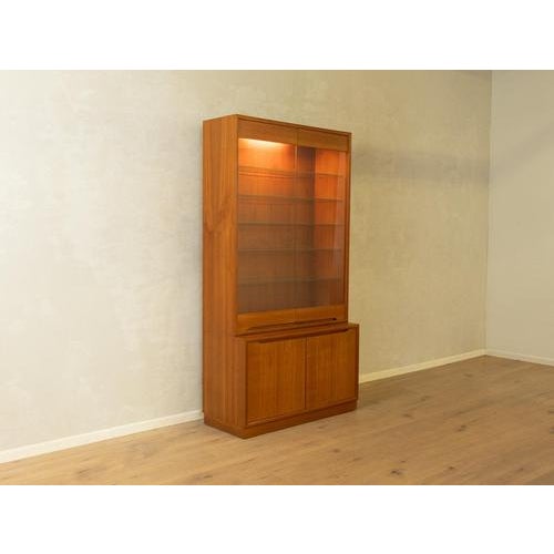 Brown Mid-Century Display Cabinet, 1960s For Sale - Image 8 of 15