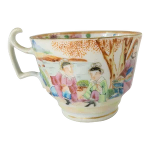 19th Century Chinese Export Rose Medallion Mandarin Palette Teacup