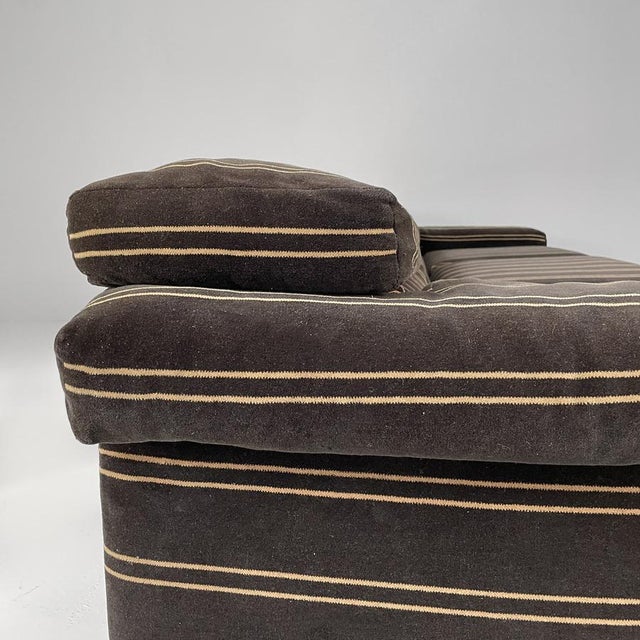 Italian Modern Erasmo Alpaca Sofa by Afra and Tobia Scarpa for B&B, 1980s, Set of 3 For Sale - Image 13 of 18