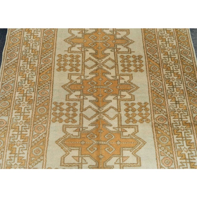 Turkish Vintage Rug 3' x 4'4" #21315 For Sale - Image 4 of 8