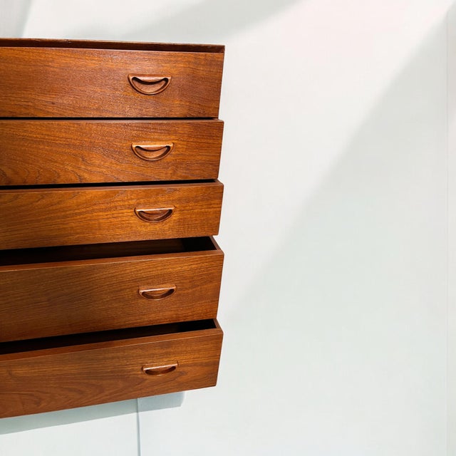 Wood Chest of Drawers by Peter Hvidt & Orla Mølgaard-Nielsen for Søborg Møbelfabrik For Sale - Image 7 of 12