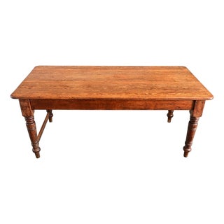 English 19th Century Pine Farmhouse Table For Sale