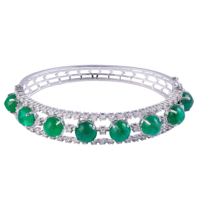 15.18 Carats Natural Zambian Emerald and 1.59 Cts Diamond Bracelet in 14k Gold For Sale - Image 15 of 18