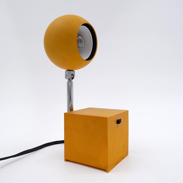Michael Lax Minimalist Space Age Lytegem Wall Lamp by Michael Lax for Lightolier, USA, 1960s For Sale - Image 4 of 16