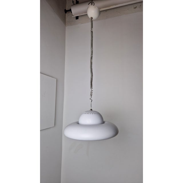 Fior di Loto Pendant Lamps in White Lacquered Metal by Afra & Tobia Scarpa for Flos, 1960s, Set of 2 For Sale - Image 15 of 18