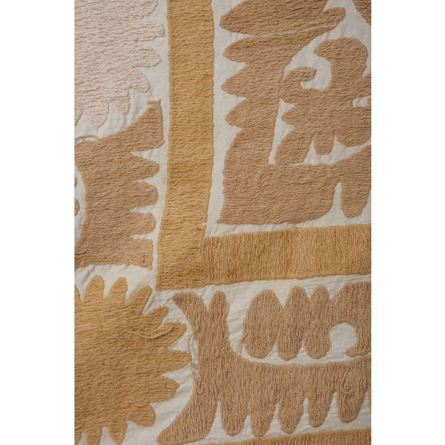 Textile Hand Embroidery Uzbek Suzani Wall Hanging For Sale - Image 7 of 10