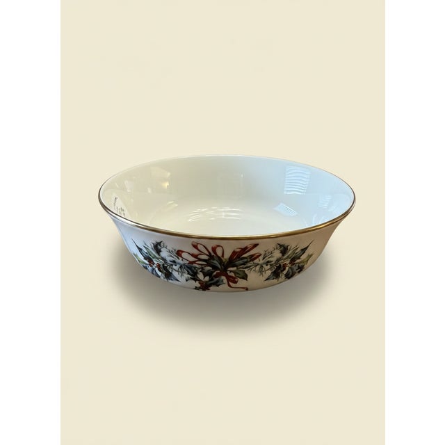 70-Piece Lenox Winter Greetings Holiday China Service – Estate Collection With Serving Pieces – Ivory Porcelain & 24k Gold For Sale - Image 16 of 18