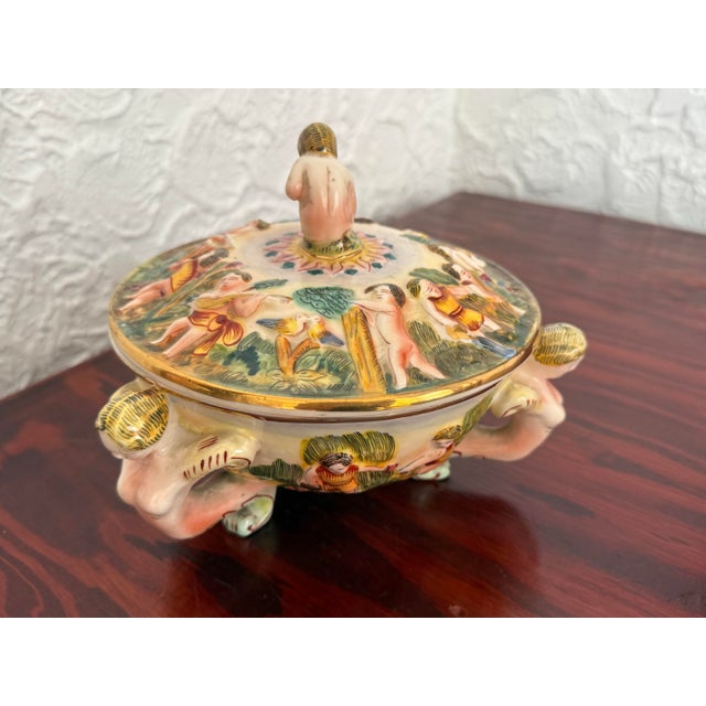 Mid 20th Century Vintage Italian Capodimonte Porcelain Lidded Dish With Cherubs For Sale - Image 5 of 10