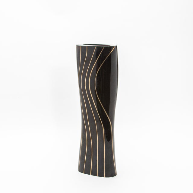 2020s Modern Vase in Black Shell With Brass Details by Kifu Paris For Sale - Image 5 of 8