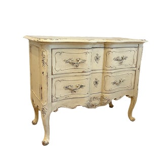 Bespoke French Habersham Furniture Louis XV Cream Colored Commode For Sale
