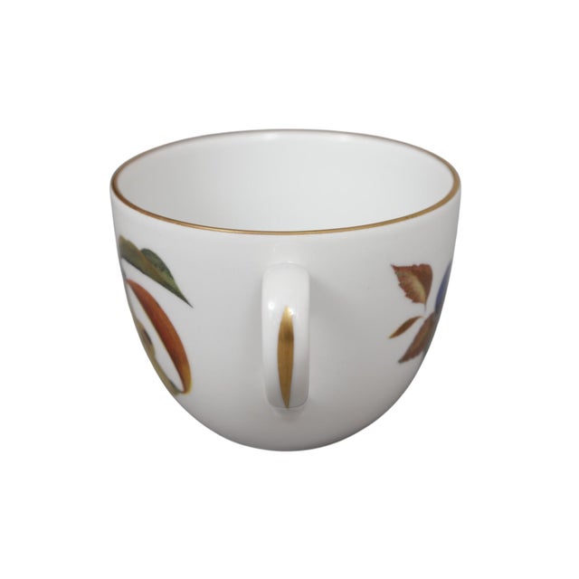 1960s 1960s Royal Worcester English Porcelain Evesham Teacups and Saucers by Royal Worcester - 12 pcs For Sale - Image 5 of 10