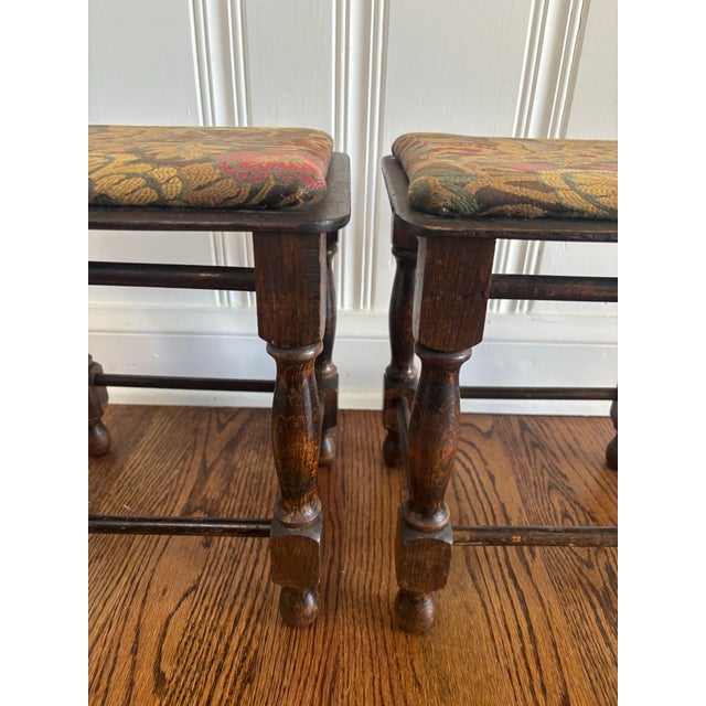 Late 19th or Early 20th Century English Mahogany Petite Footstools With Tapestry Fabric, a Pair For Sale - Image 4 of 12