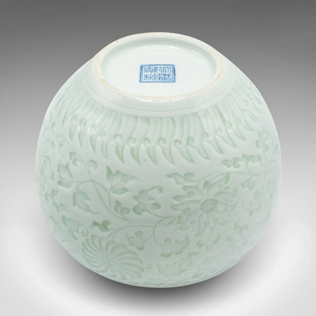 Ceramic 1930's Small Vintage Bowl Vase For Sale - Image 7 of 8