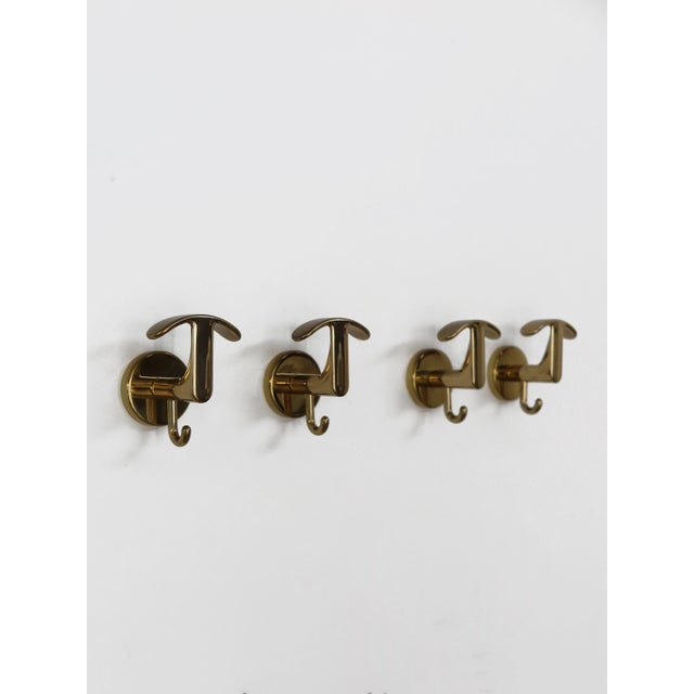 Mid-Century Modern Brass Coat Hangers, Italy, 1970s, Set of 7 For Sale - Image 3 of 11