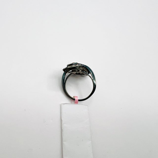 Metal White Round & Baguette Diamond Leaves Bybass Ring in Black Rhodium & 14k Gold, Size 6 For Sale - Image 7 of 8