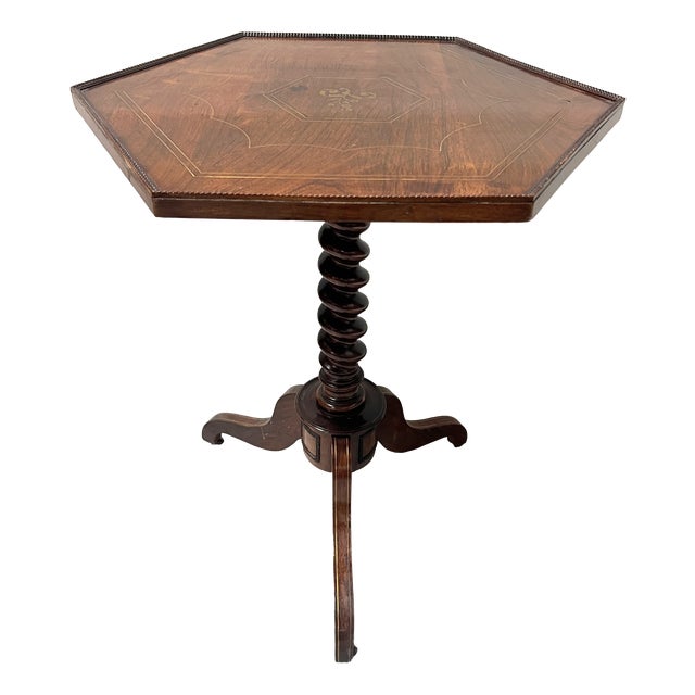 19th Century Napoleon III Tilting Pedestal Table in Mahogany For Sale