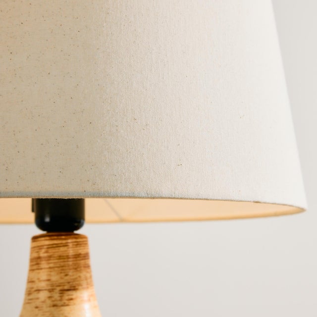 Model 3077-3 Ceramic Table Lamp by Noomi Backhausen and Arne Finne Nielsen for Søholm, 1960s For Sale - Image 4 of 13