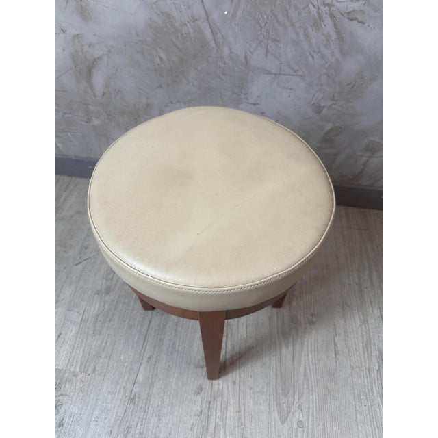 An elegant stool from the Rolex workshops, originally designed for the meticulous work of watchmakers. Its understated and...