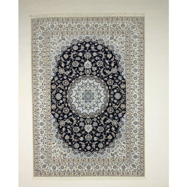 Middle Eastern Rug with Wool and Silk For Sale - Image 11 of 11