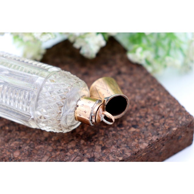 Perfume Bottle, Made of Glass and 15k Gold For Sale - Image 5 of 6