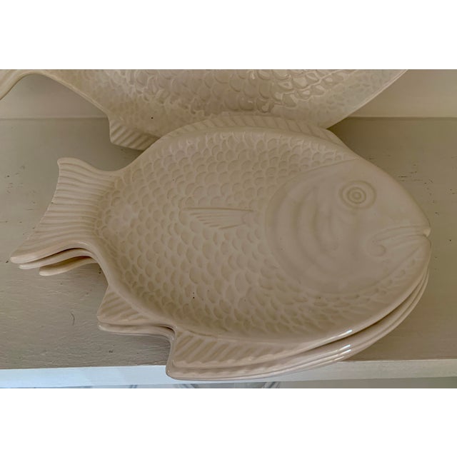 Late 20th Century Vintage Secla Portugal Fish Plates & Platter - Set of 6 For Sale - Image 5 of 8