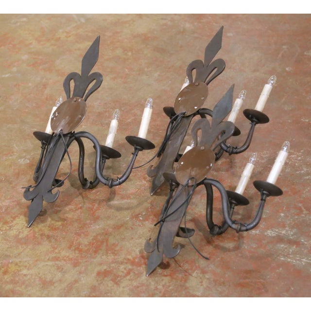 Early 20th Century French Gothic Revival Wrought Iron Wall Sconces, Set of 3 For Sale - Image 10 of 10