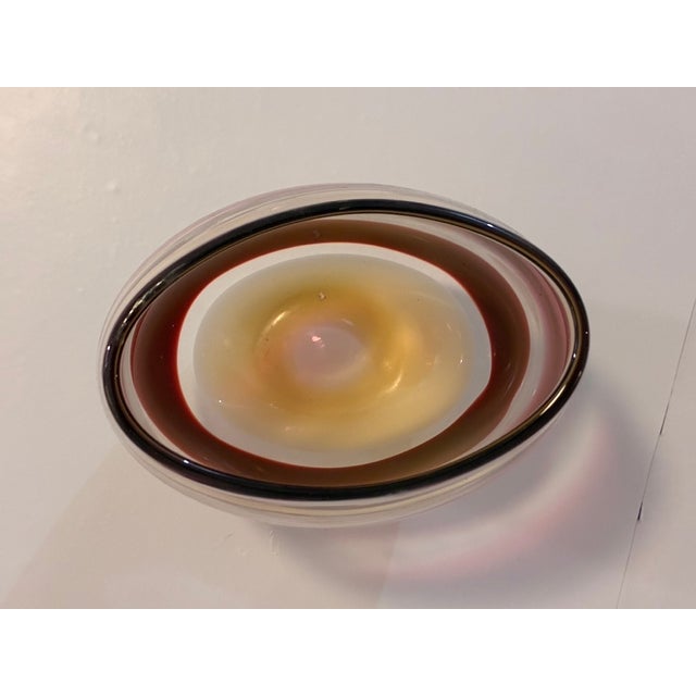 2003 Caleb Siemon Signed Studio Art Glass Oval Sommerso Vase - Ruby & Cream For Sale - Image 12 of 14